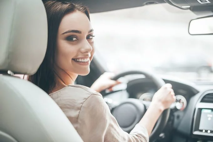 Conseils et Astuces pour les jeunes conducteurs Bonne conduite